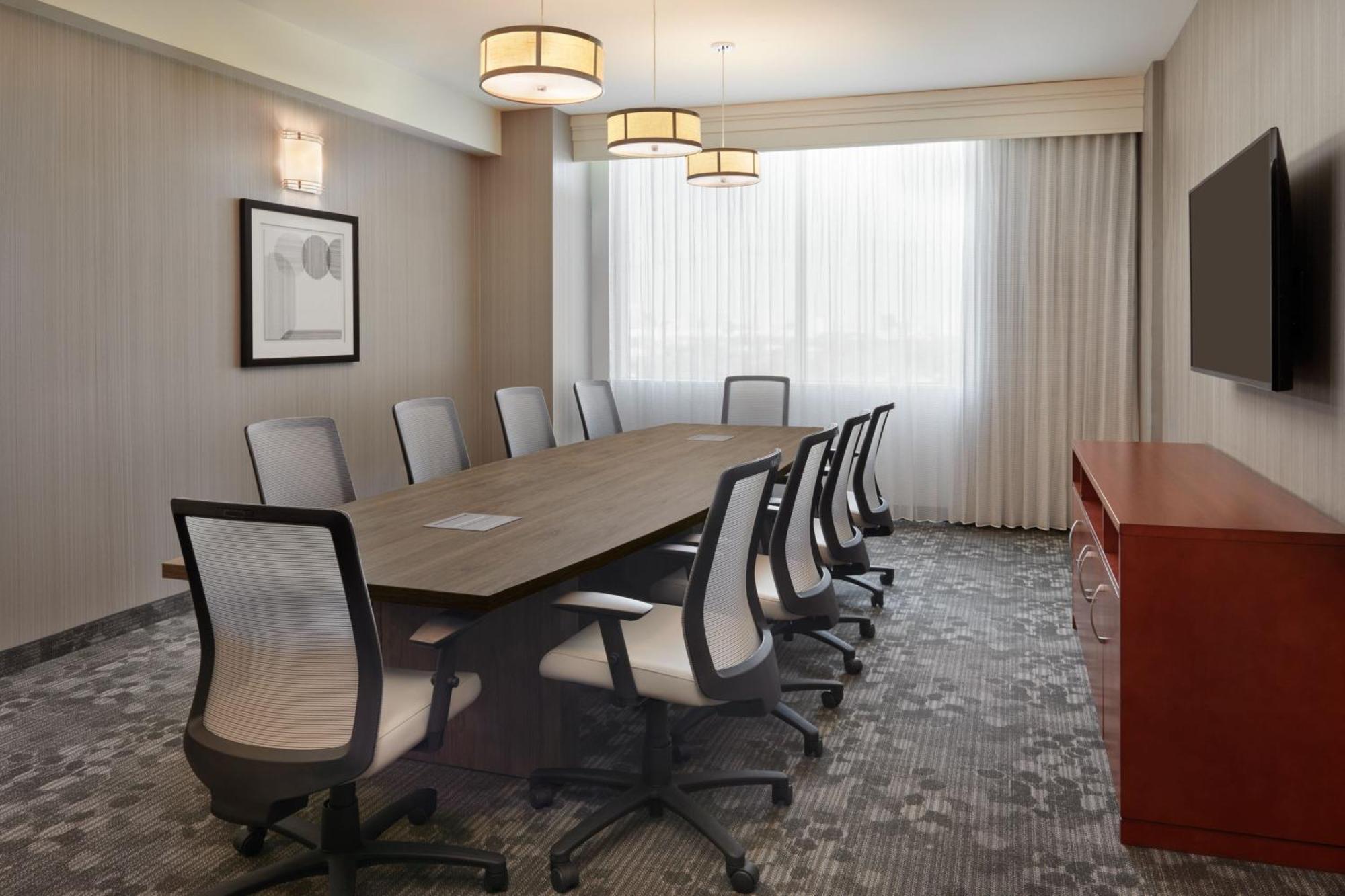 Hotel Courtyard By Marriott Ottawa East Exterior foto